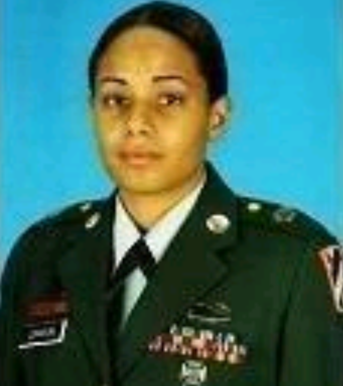 Military headshot of Paris Parada